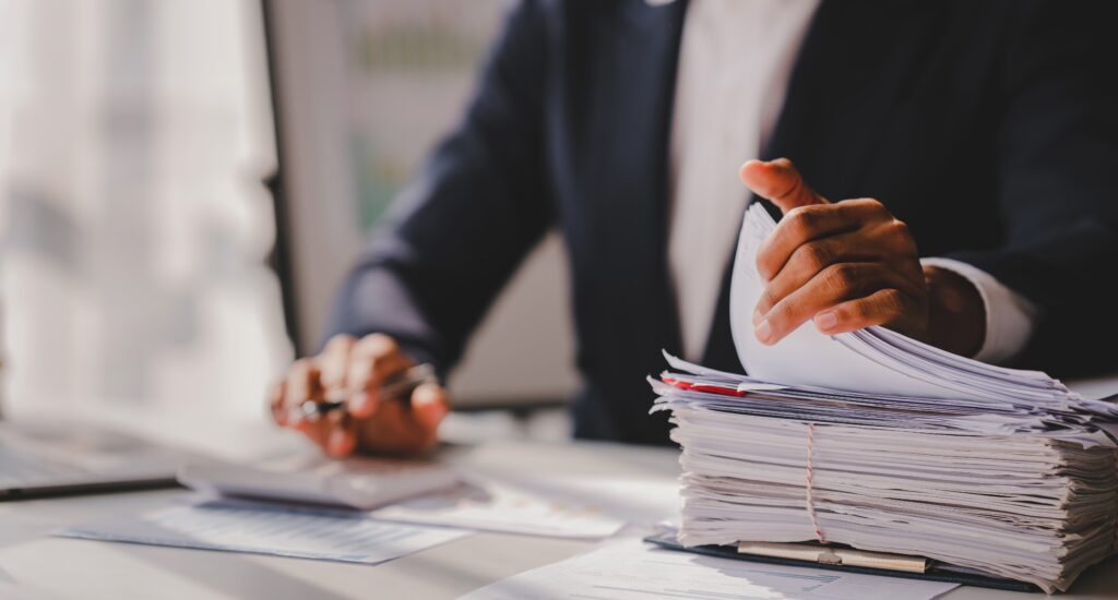 記帳代行は本当に費用対効果が高い？コスト削減と経営メリット