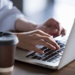 フリーランスこそ活用したい記帳代行サービスの魅力と選び方